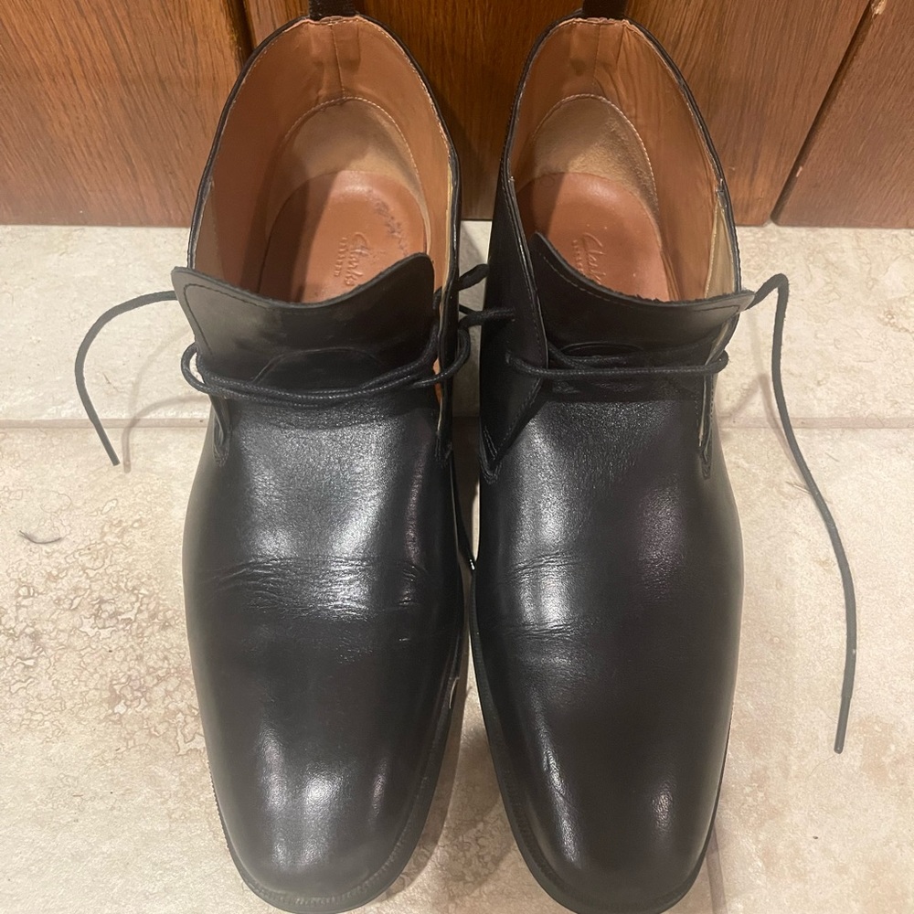 Clarks Chukka Boot - Picture 3 of 5